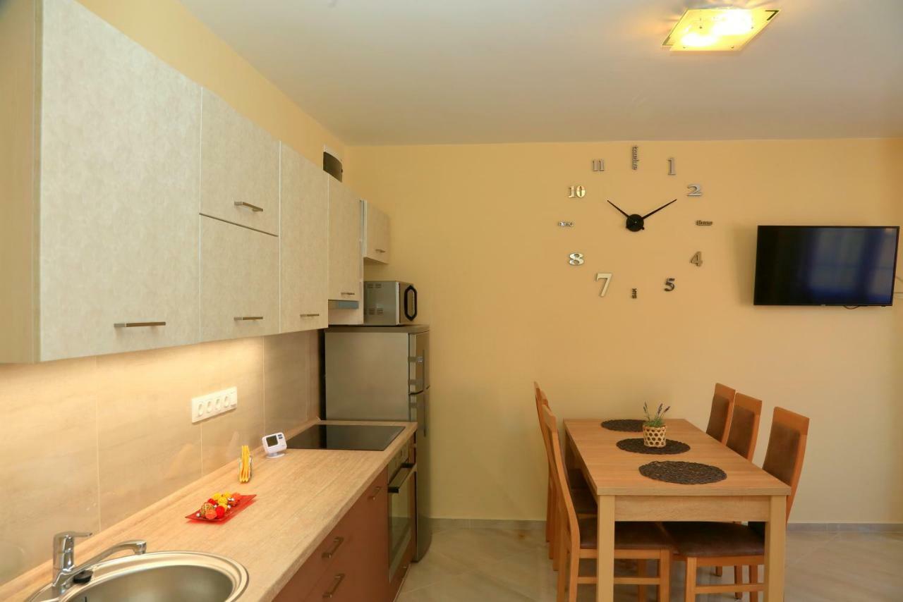 Maria Apartman Pécs Zewnętrze zdjęcie