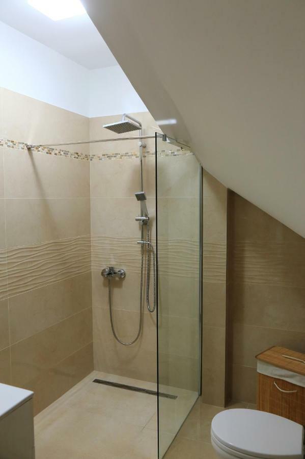 Maria Apartman Pécs Zewnętrze zdjęcie