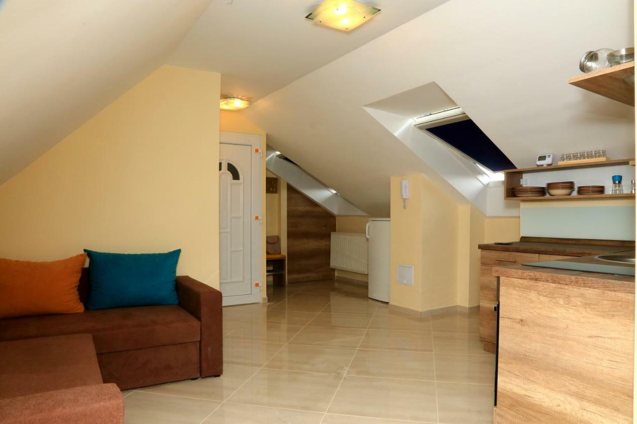 Maria Apartman Pécs Zewnętrze zdjęcie