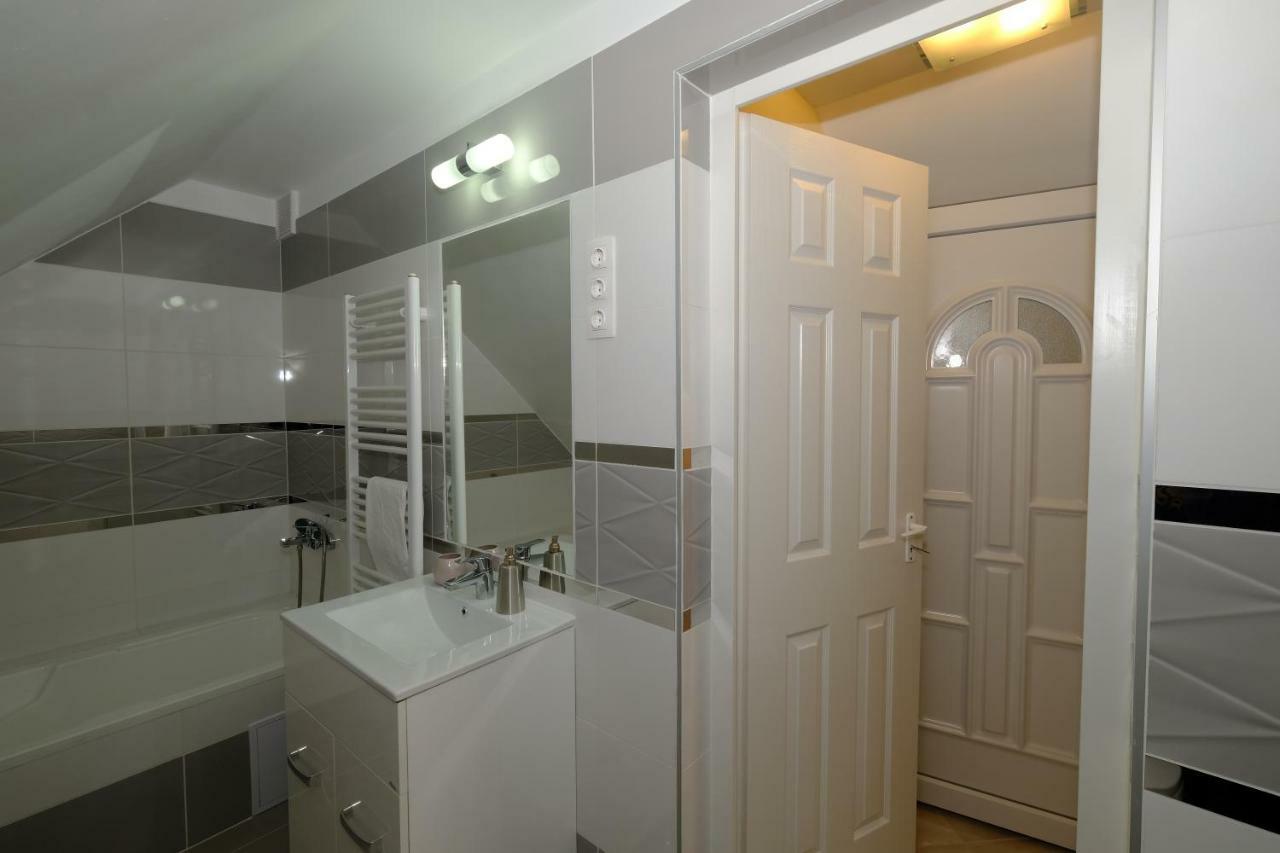 Maria Apartman Pécs Zewnętrze zdjęcie
